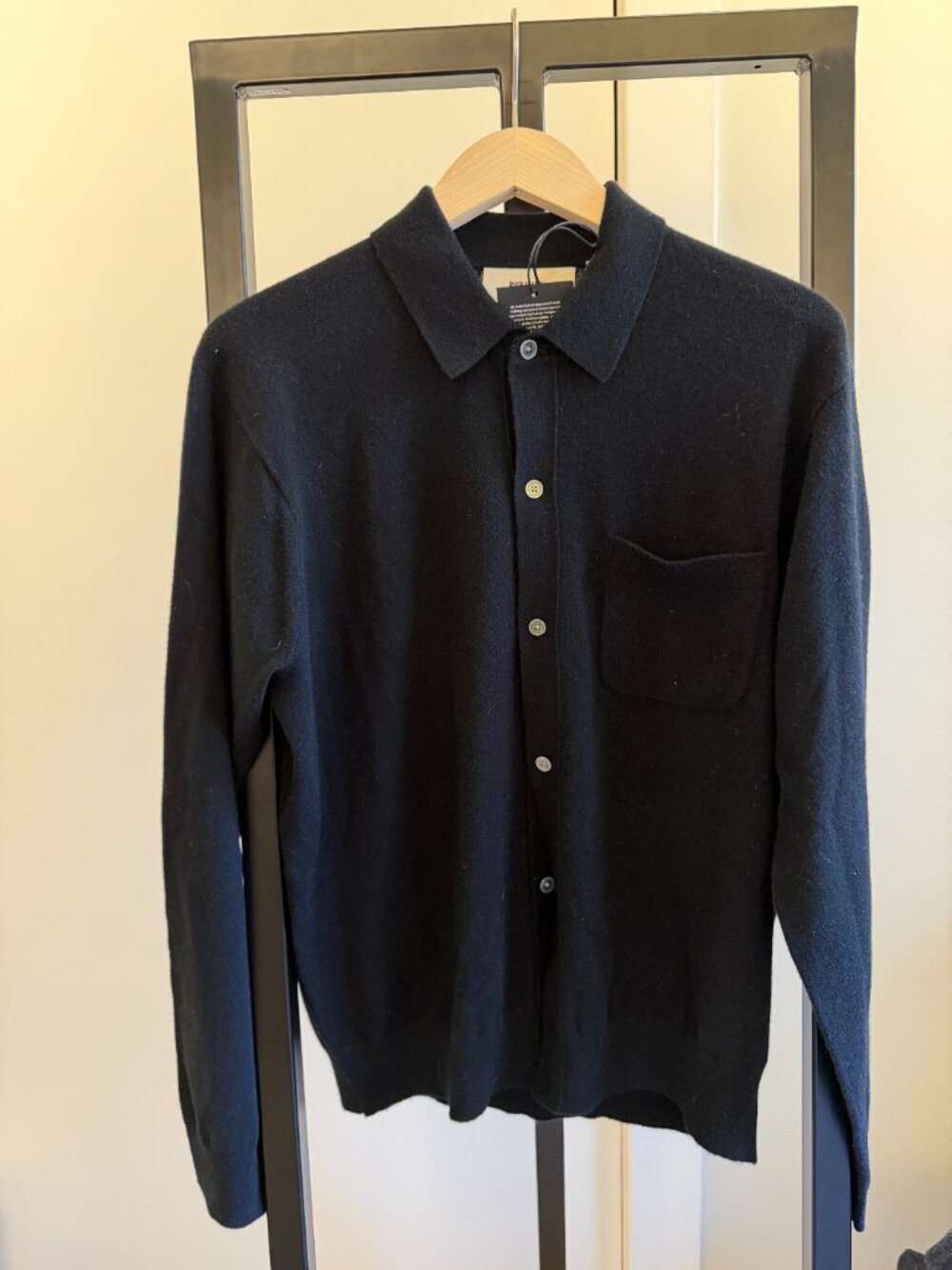 Buck Mason Mens NWT Black California Cashmere Collared Cardigan Size L - Picture 5 of 6
